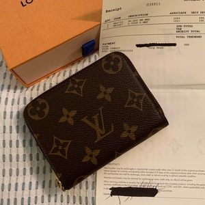 Authentic Louis Vuitton Zippy Coin Purse